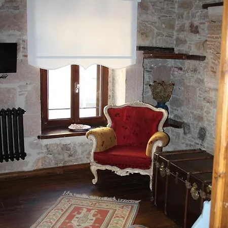 Derya Hanim Konagi Ayvalik